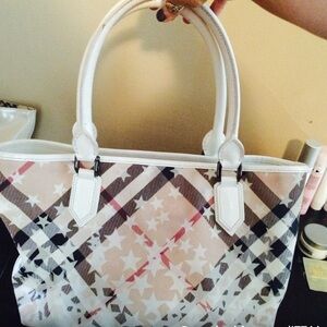 Burberry Limited Edition Stars ⭐️